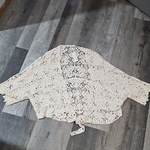 Francesca's Collections Crochet Lace Tie-Front Shrug - Cream